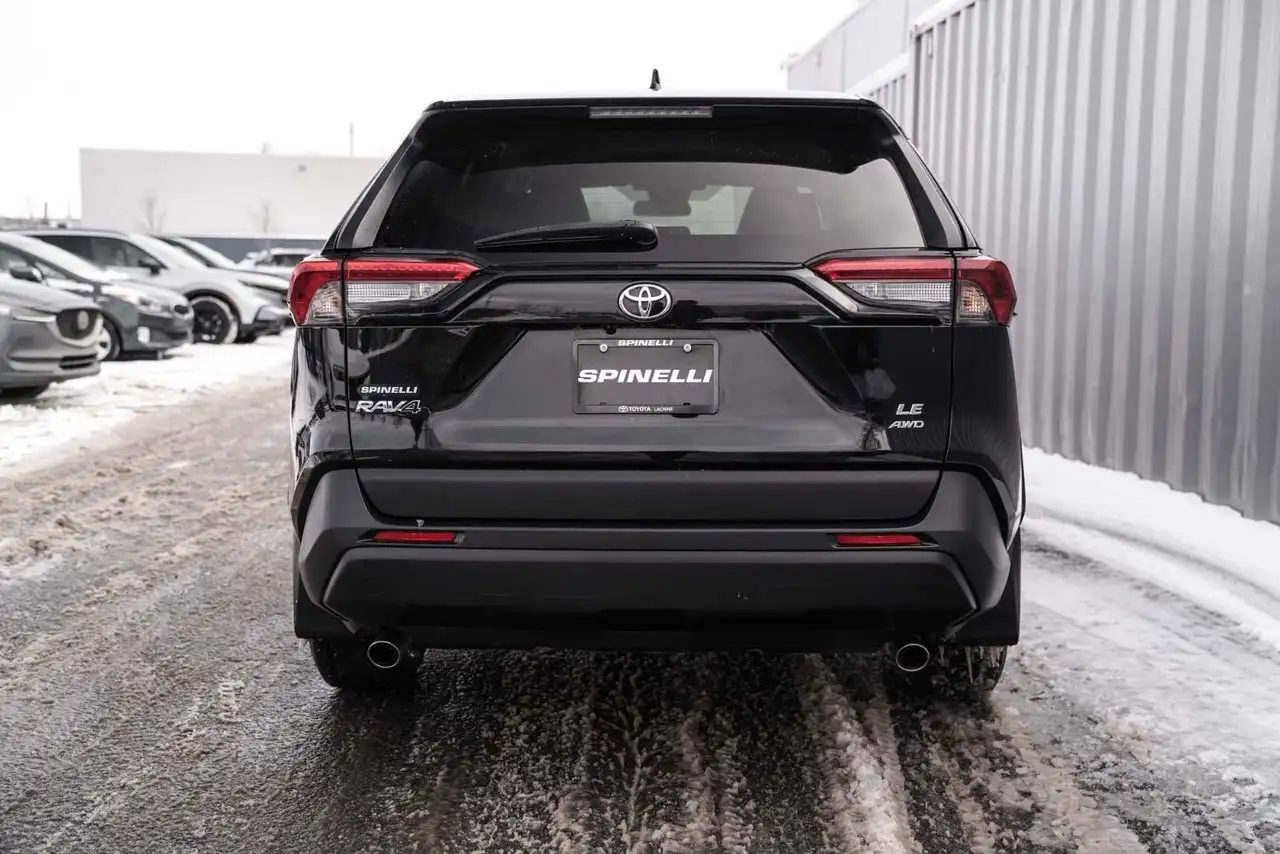 Toyota RAV 4 снимка Toyota RAV 4