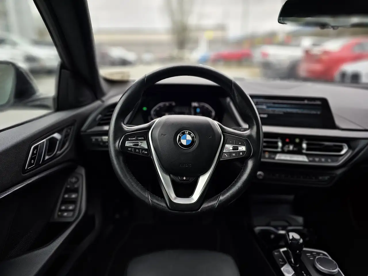 BMW 2 Series снимка BMW 2 Series