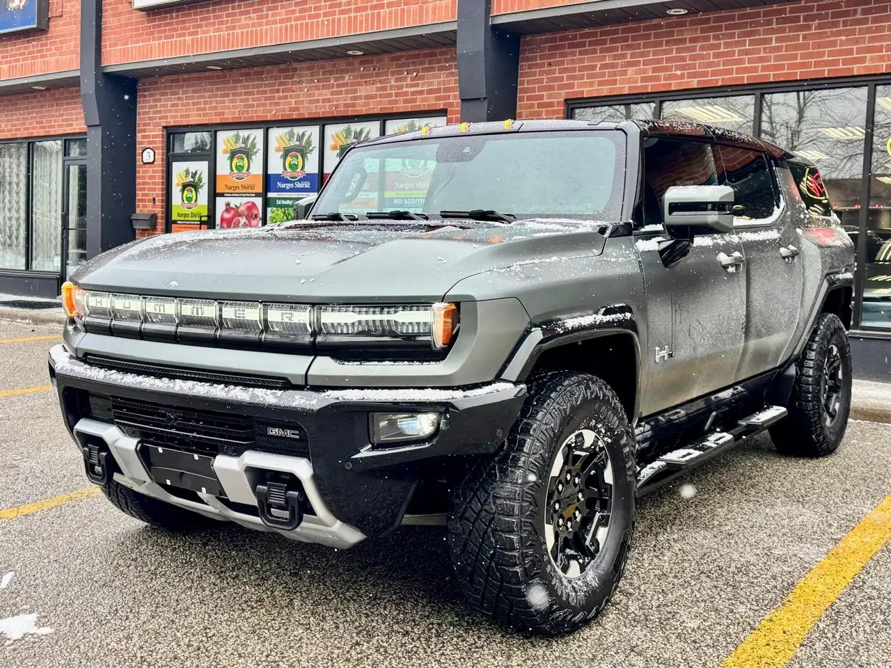 2024 GMC HUMMER EV SUV