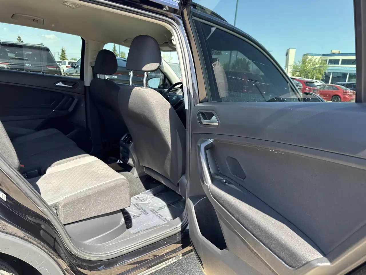 Volkswagen Tiguan снимка Volkswagen Tiguan