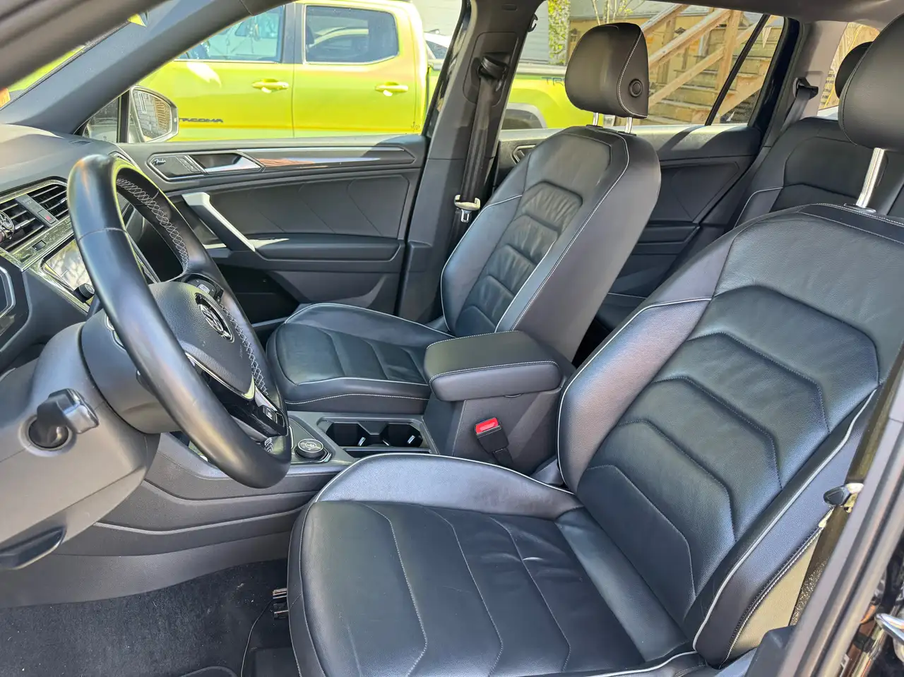 Volkswagen Tiguan снимка Volkswagen Tiguan