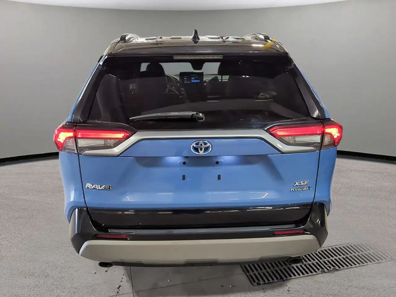 Toyota RAV 4 снимка Toyota RAV 4