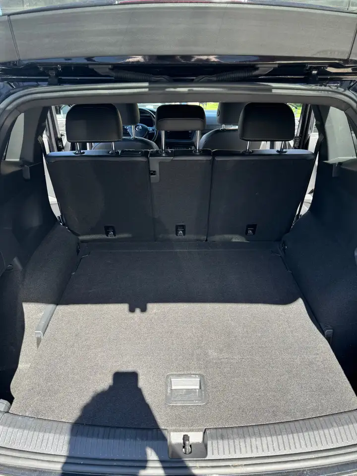 Volkswagen Tiguan снимка Volkswagen Tiguan