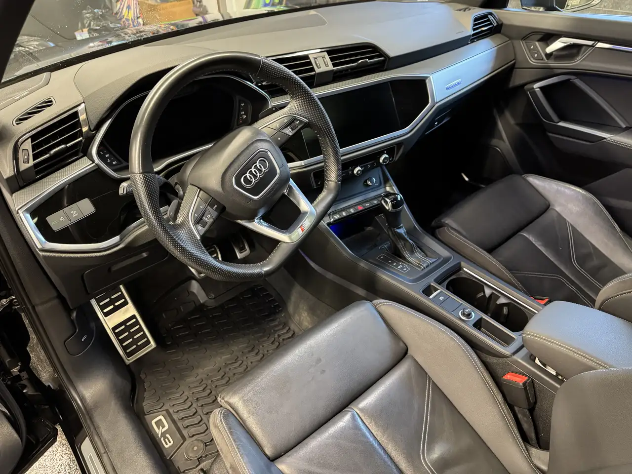 Audi Q3 fotografie Audi Q3