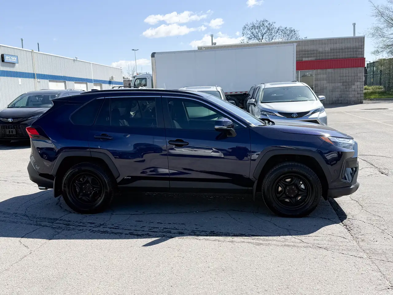 Toyota RAV 4 снимка Toyota RAV 4