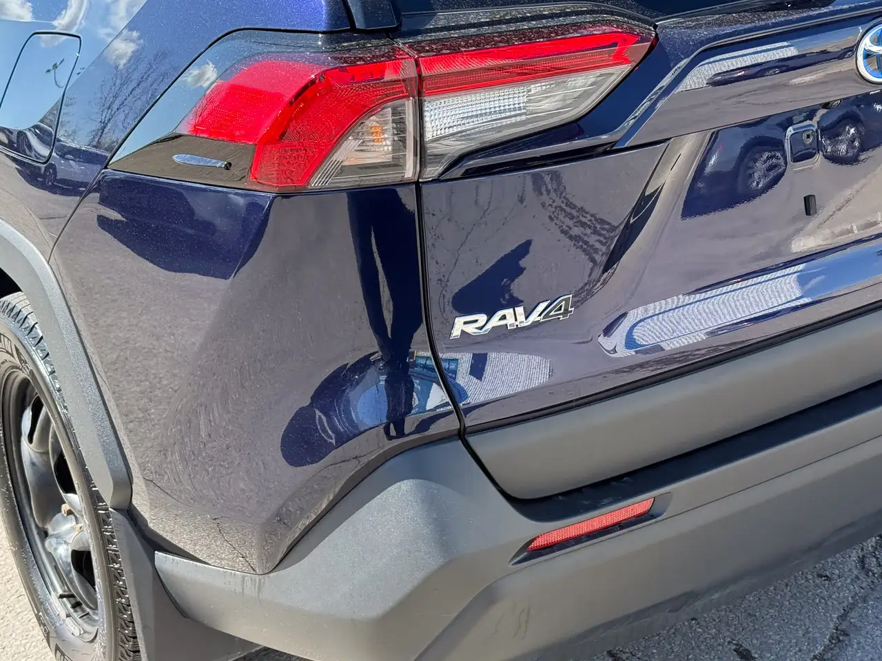 Toyota RAV 4 снимка Toyota RAV 4
