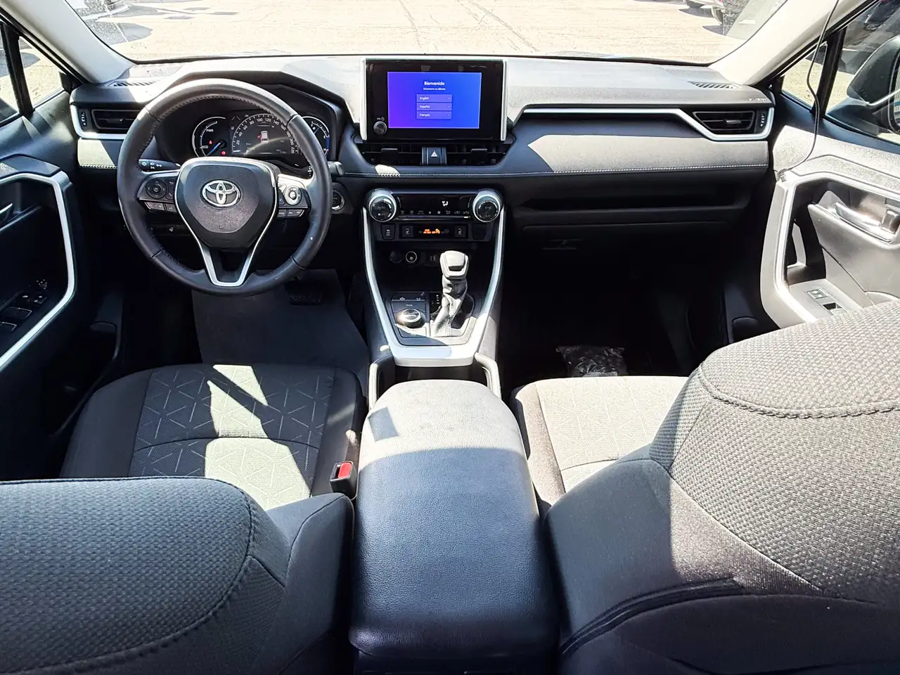 Toyota RAV 4 снимка Toyota RAV 4