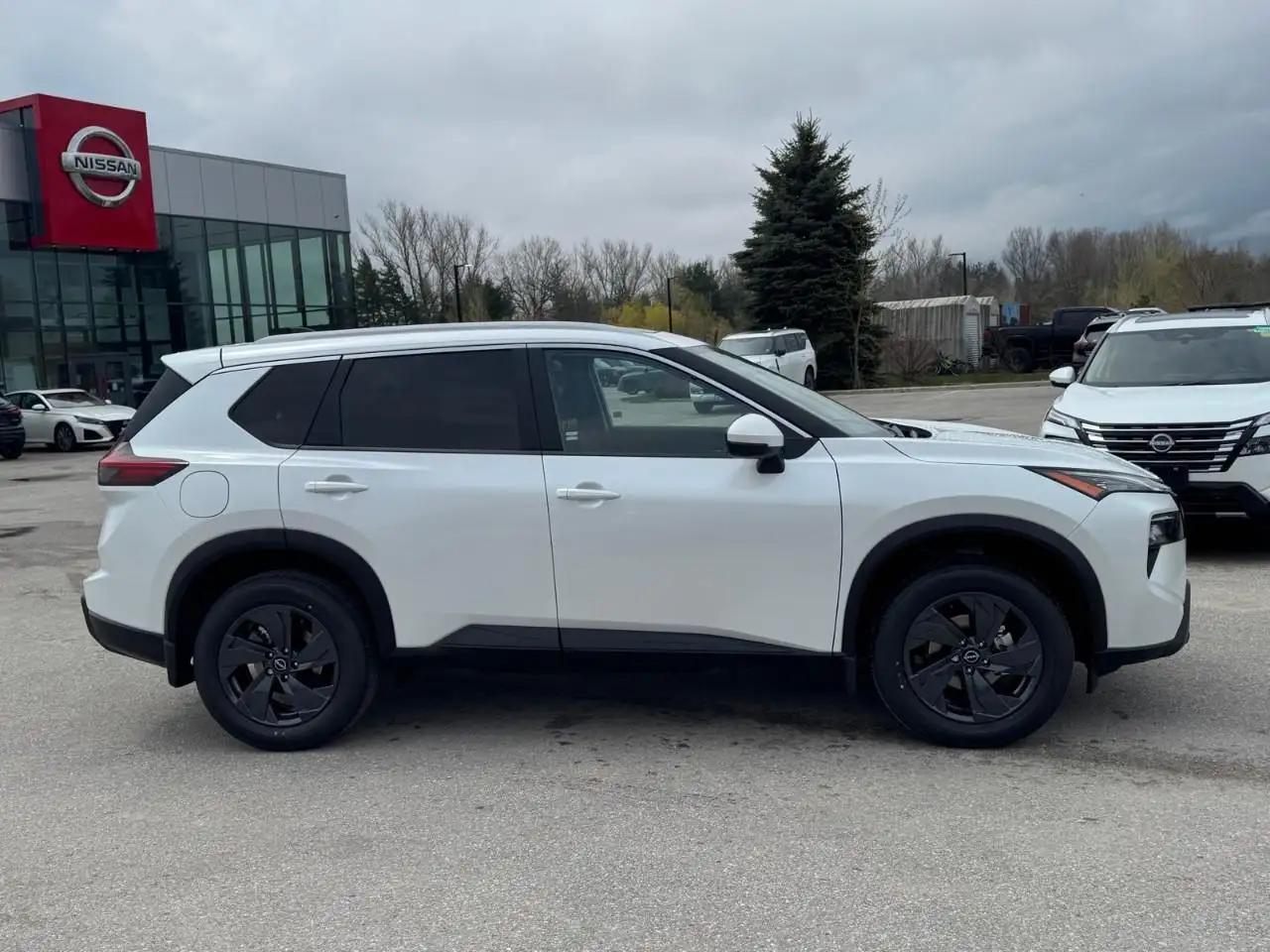 Nissan Rogue photo Nissan Rogue