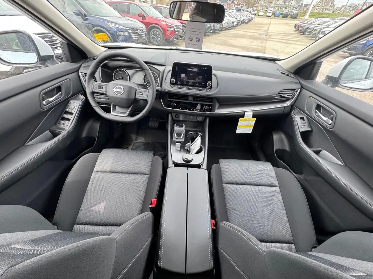 Nissan Rogue photo Nissan Rogue
