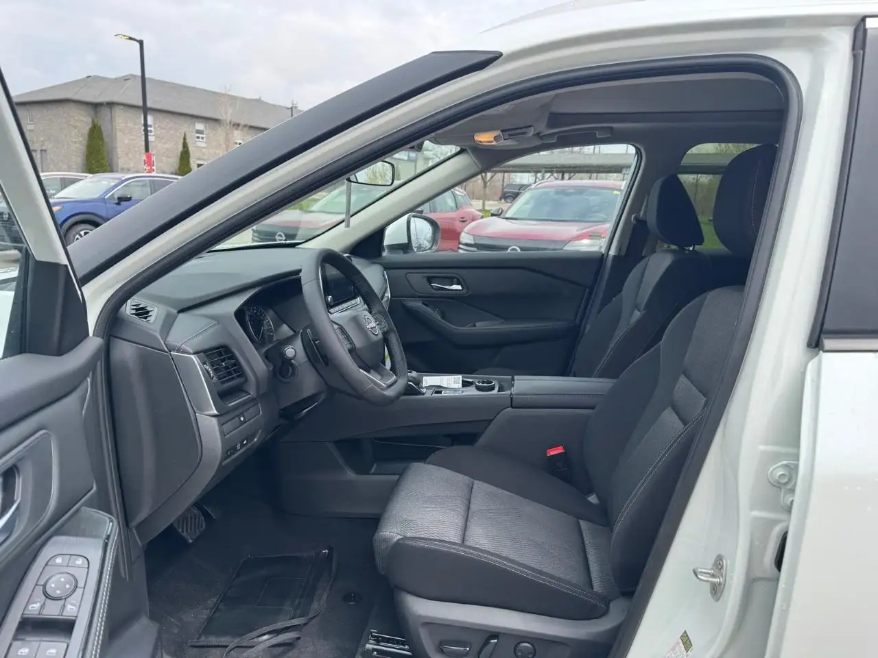 Nissan Rogue photo Nissan Rogue