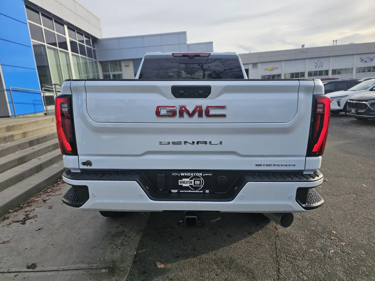 GMC Sierra 3500HD снимка GMC Sierra 3500HD