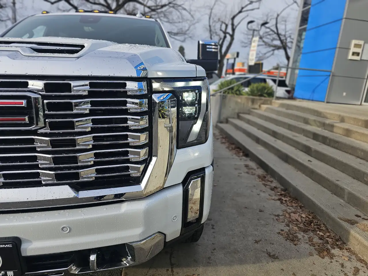 GMC Sierra 3500HD снимка GMC Sierra 3500HD