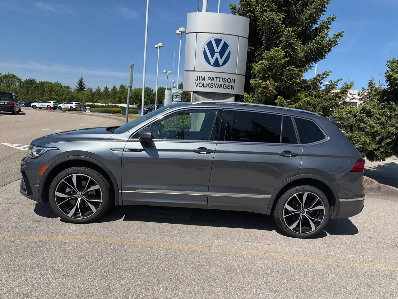 Volkswagen Tiguan снимка Volkswagen Tiguan
