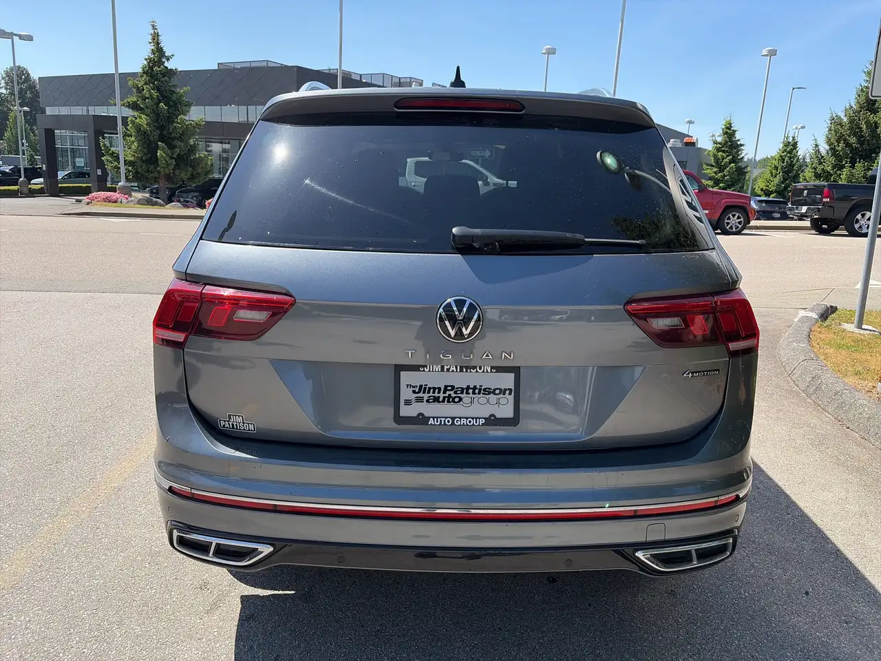 Volkswagen Tiguan снимка Volkswagen Tiguan