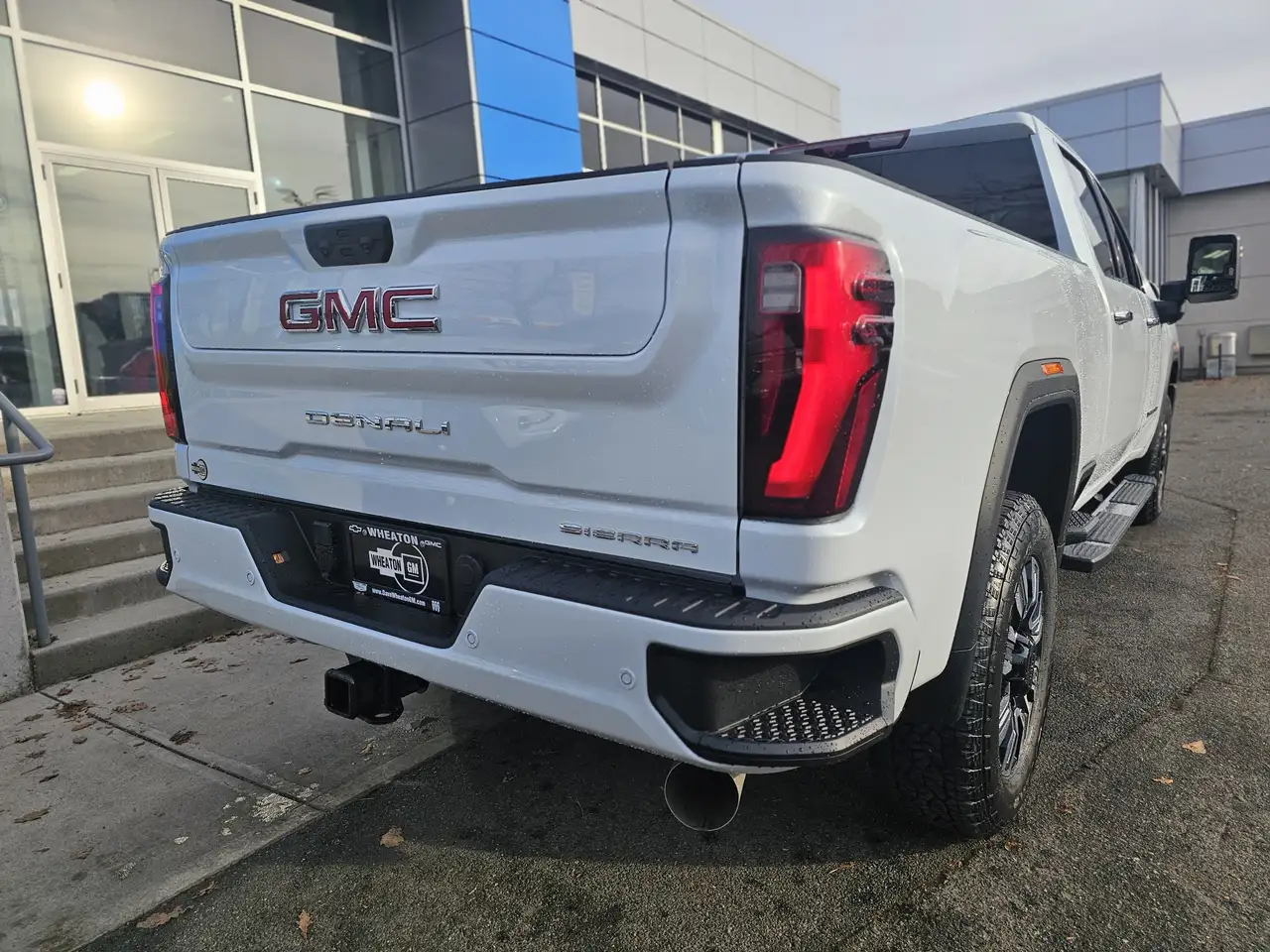 GMC Sierra 3500HD снимка GMC Sierra 3500HD