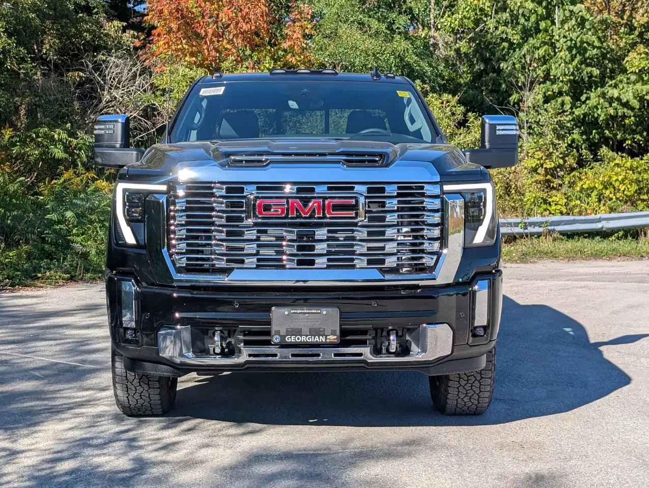 GMC Sierra 3500HD снимка GMC Sierra 3500HD