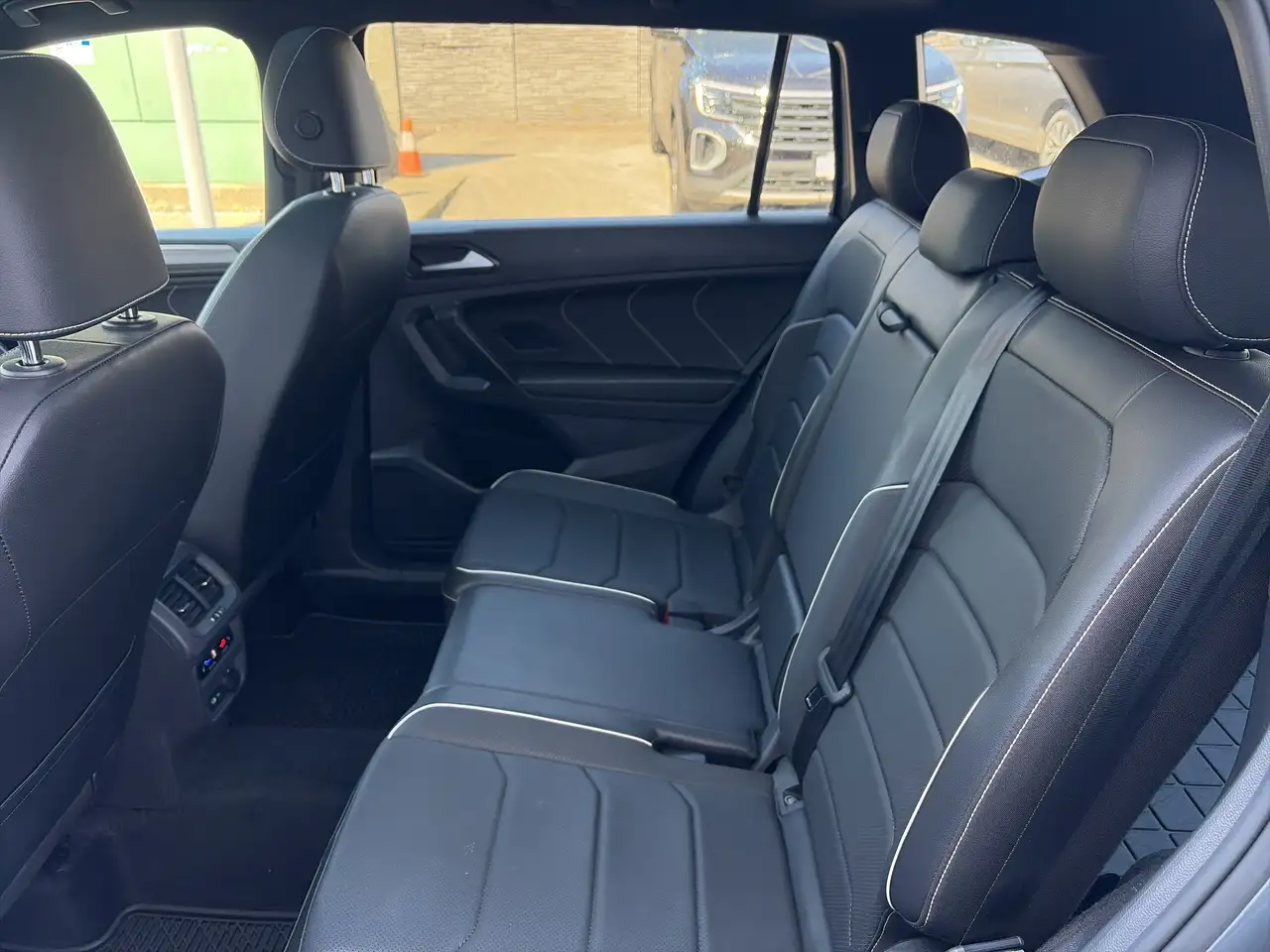 Volkswagen Tiguan снимка Volkswagen Tiguan