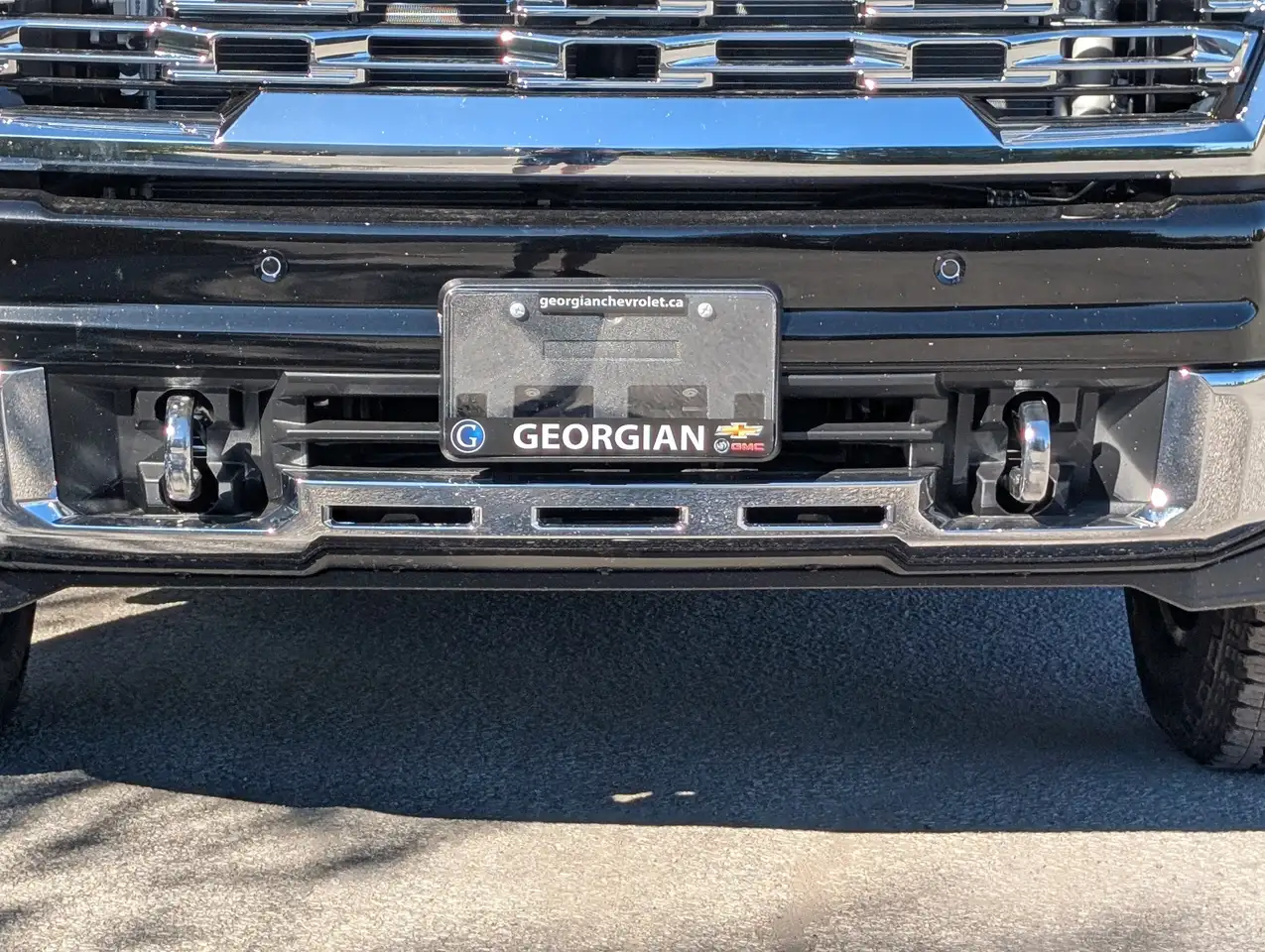 GMC Sierra 3500HD снимка GMC Sierra 3500HD