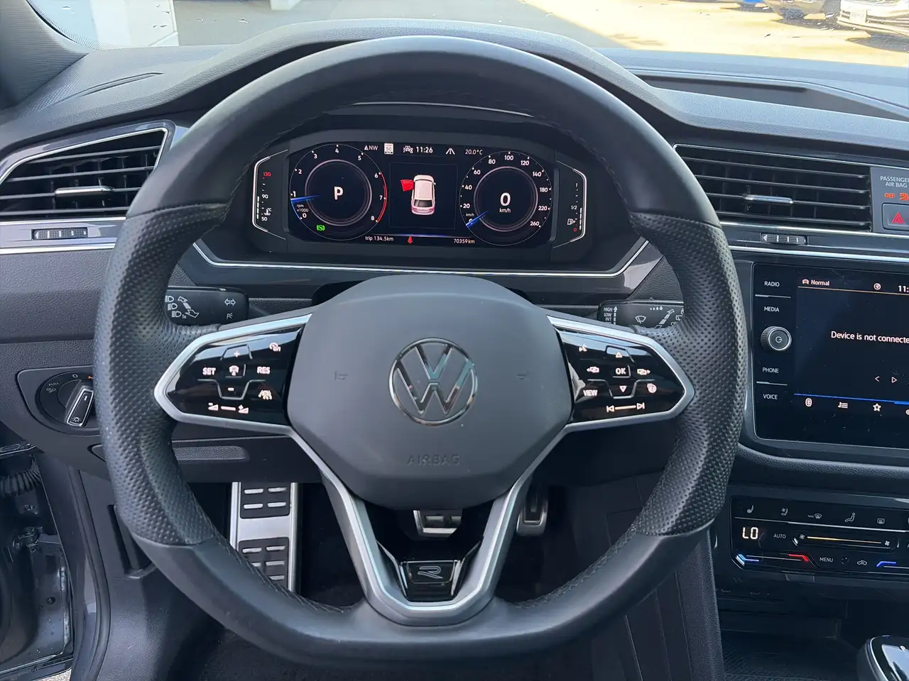 Volkswagen Tiguan снимка Volkswagen Tiguan