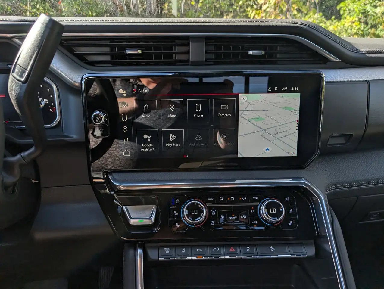 GMC Sierra 3500HD снимка GMC Sierra 3500HD