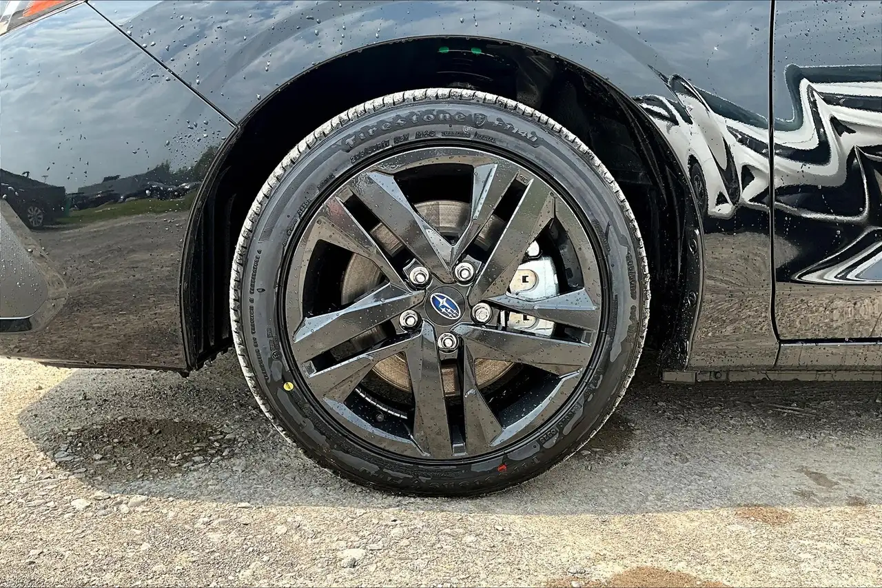 Subaru Impreza снимка Subaru Impreza