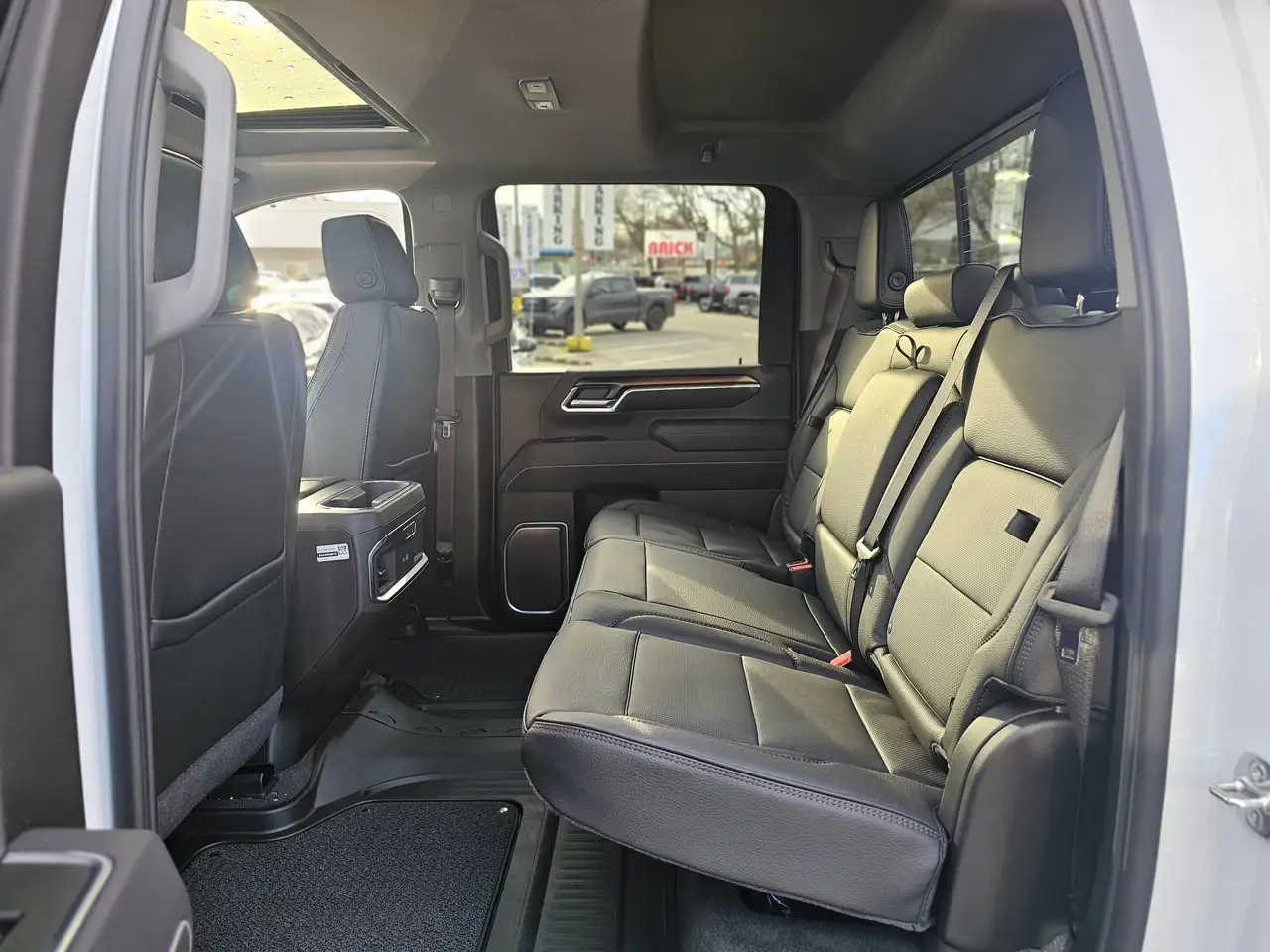 GMC Sierra 3500HD снимка GMC Sierra 3500HD