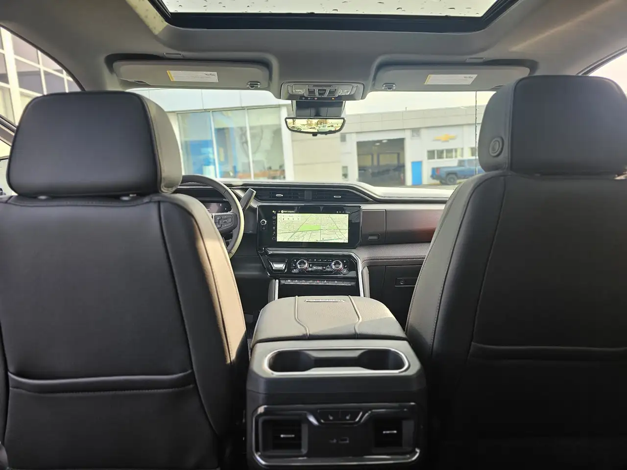 GMC Sierra 3500HD снимка GMC Sierra 3500HD