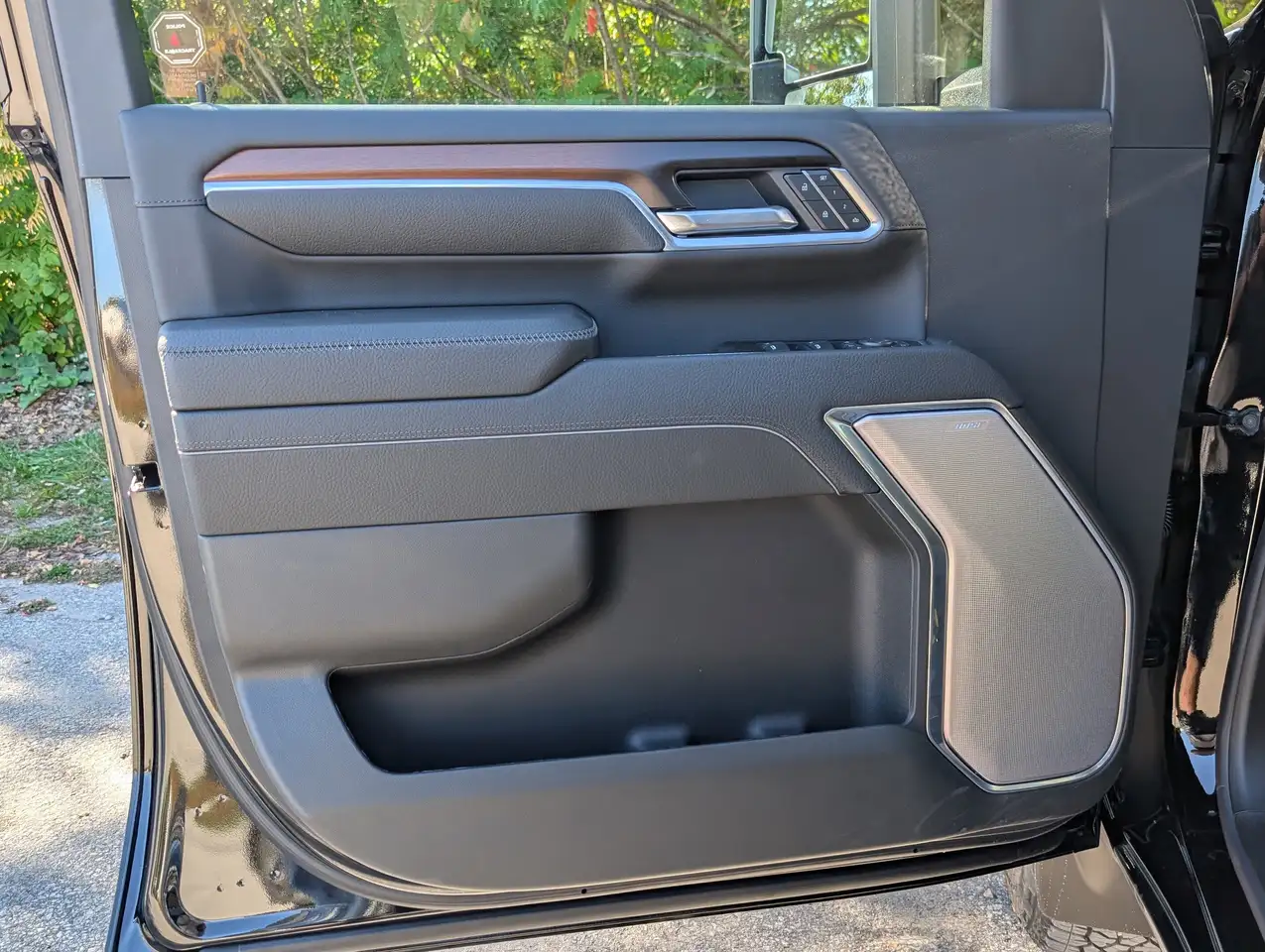 GMC Sierra 3500HD снимка GMC Sierra 3500HD