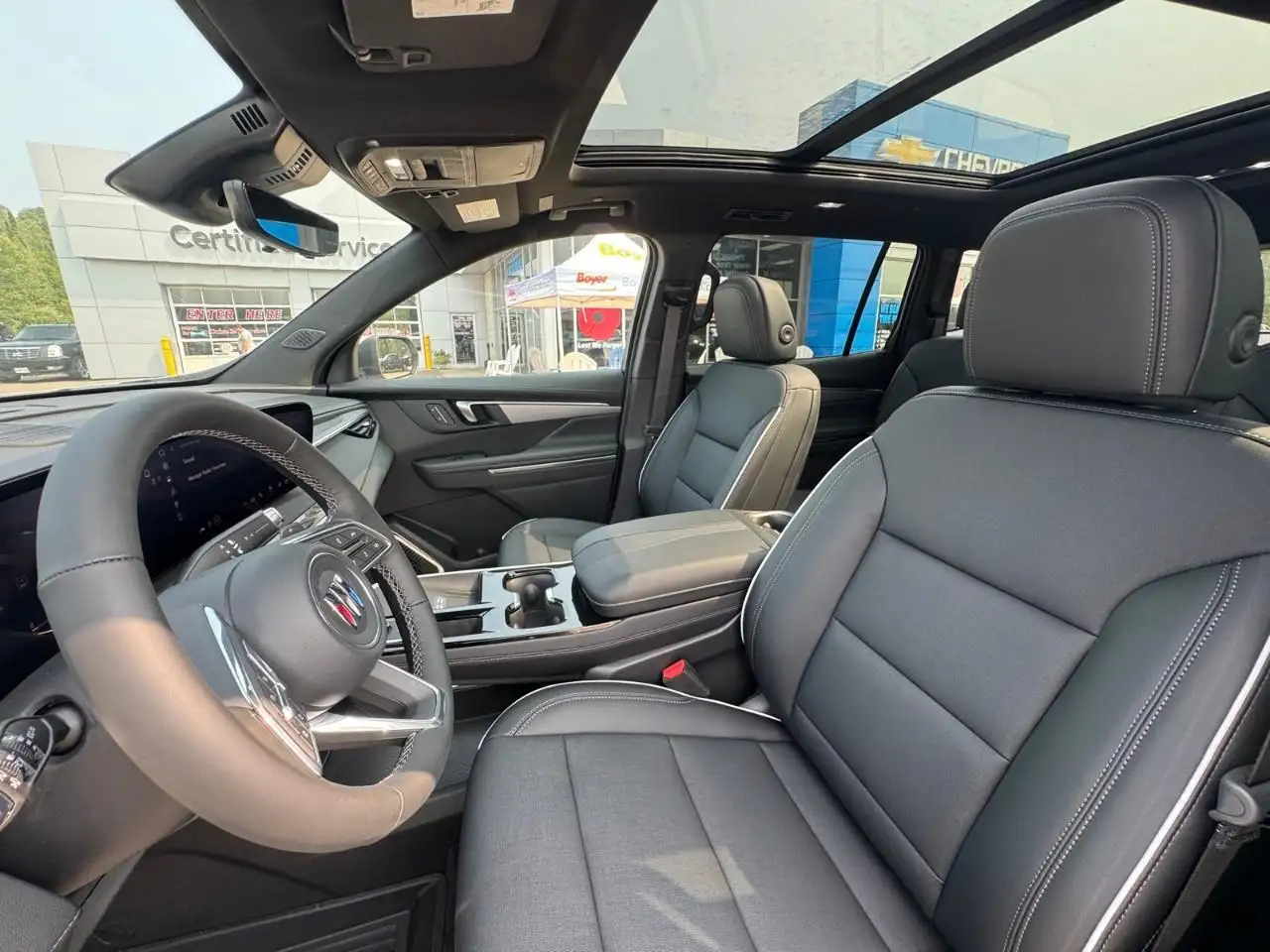 Buick Enclave снимка Buick Enclave