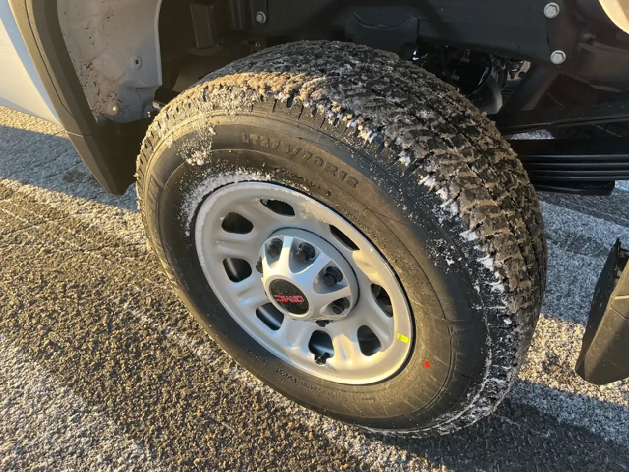 GMC Sierra 3500HD снимка GMC Sierra 3500HD