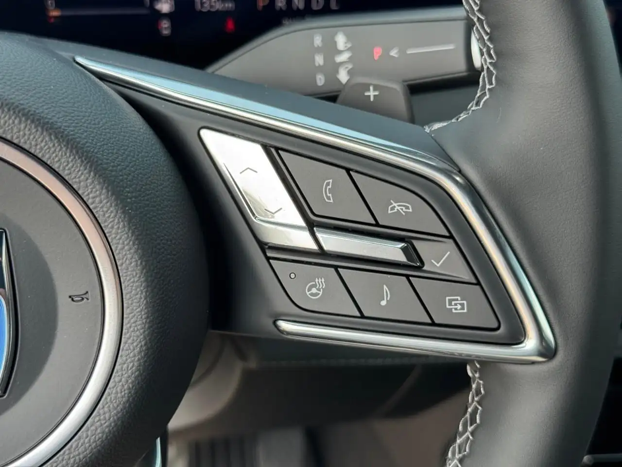 Buick Enclave снимка Buick Enclave
