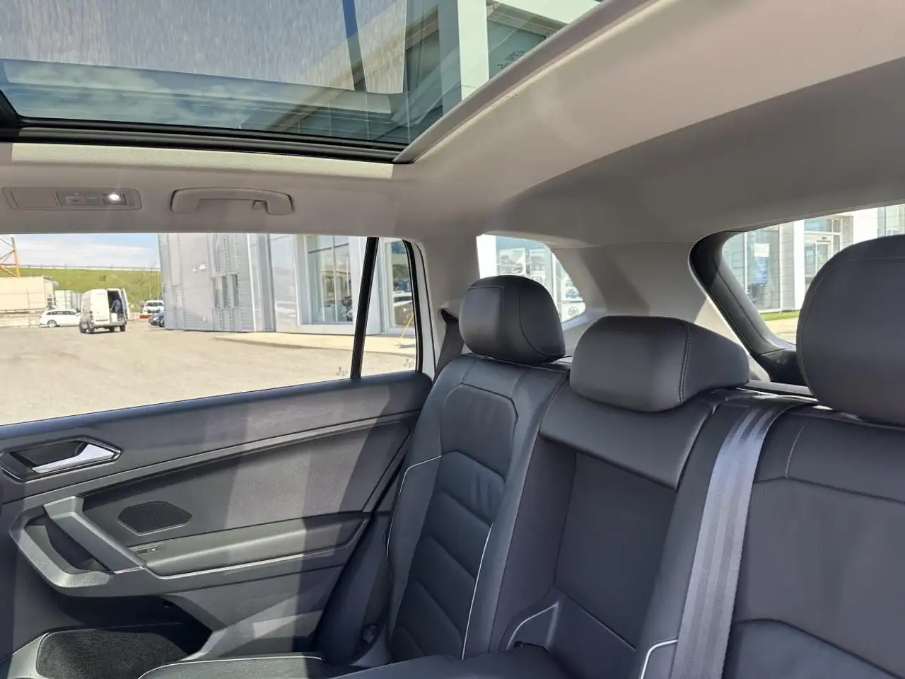 Volkswagen Tiguan снимка Volkswagen Tiguan
