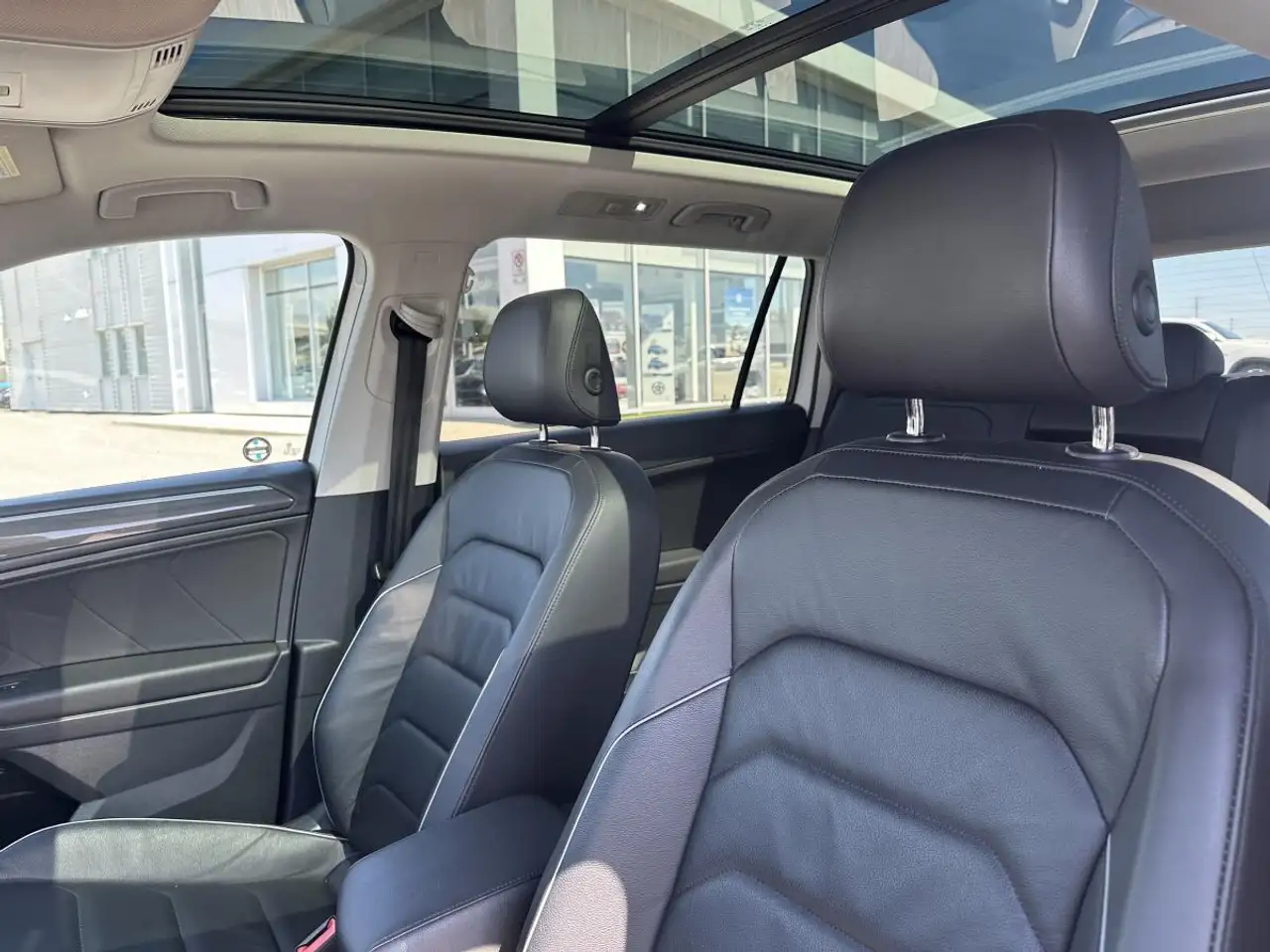 Volkswagen Tiguan снимка Volkswagen Tiguan