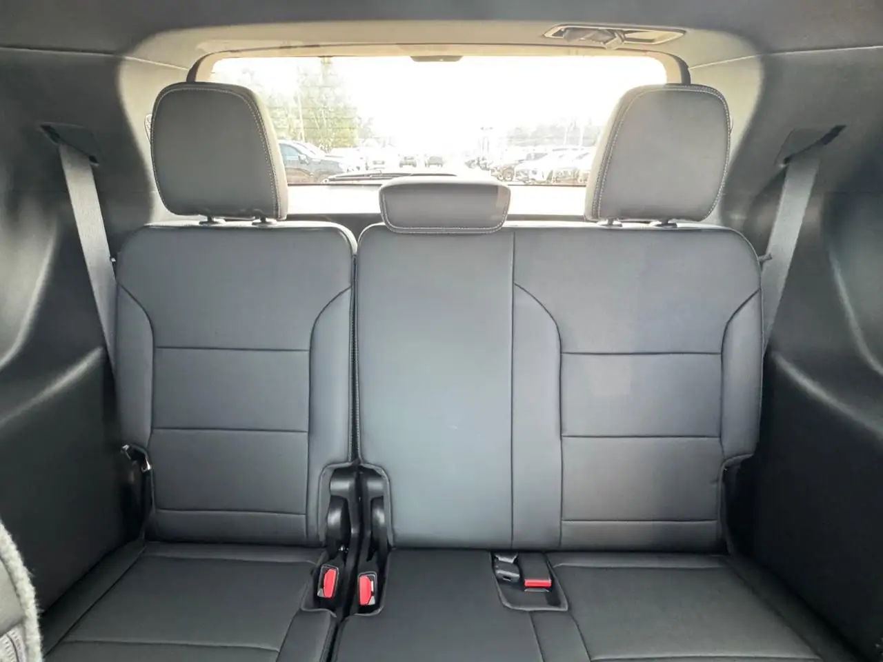 Buick Enclave снимка Buick Enclave