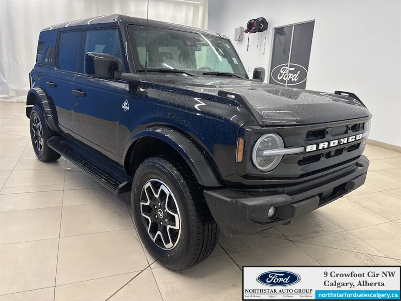 Ford Bronco photo Ford Bronco