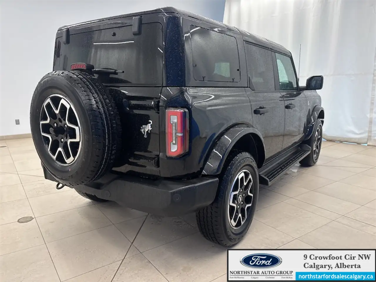 Ford Bronco photo Ford Bronco