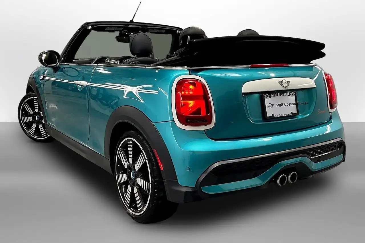 MINI Convertible photo MINI Convertible