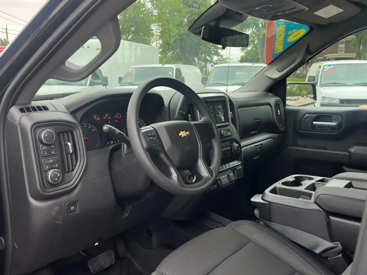 Chevrolet Silverado 1500 снимка Chevrolet Silverado 1500
