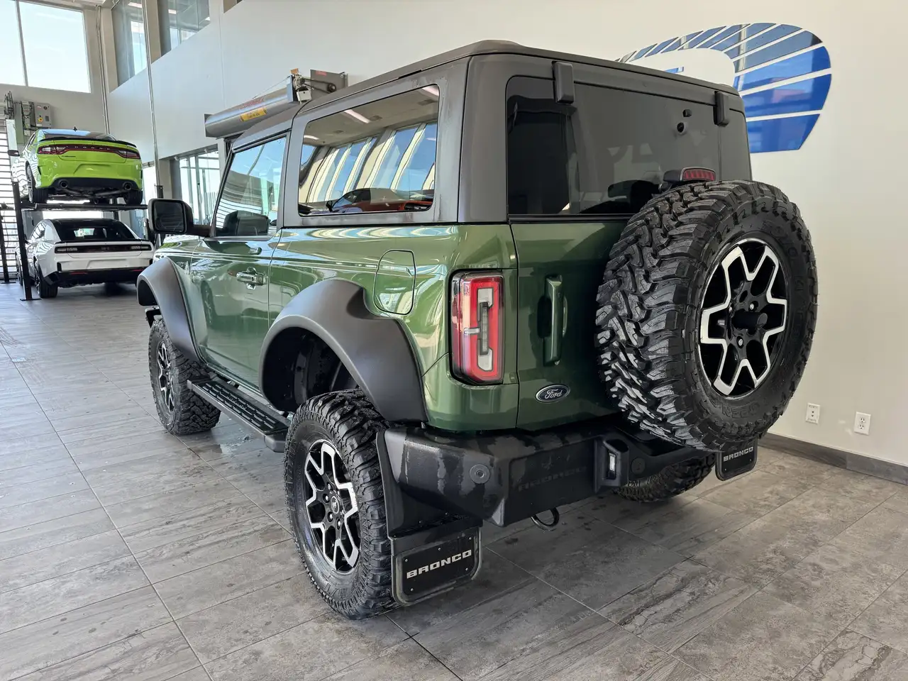 Ford Bronco photo Ford Bronco