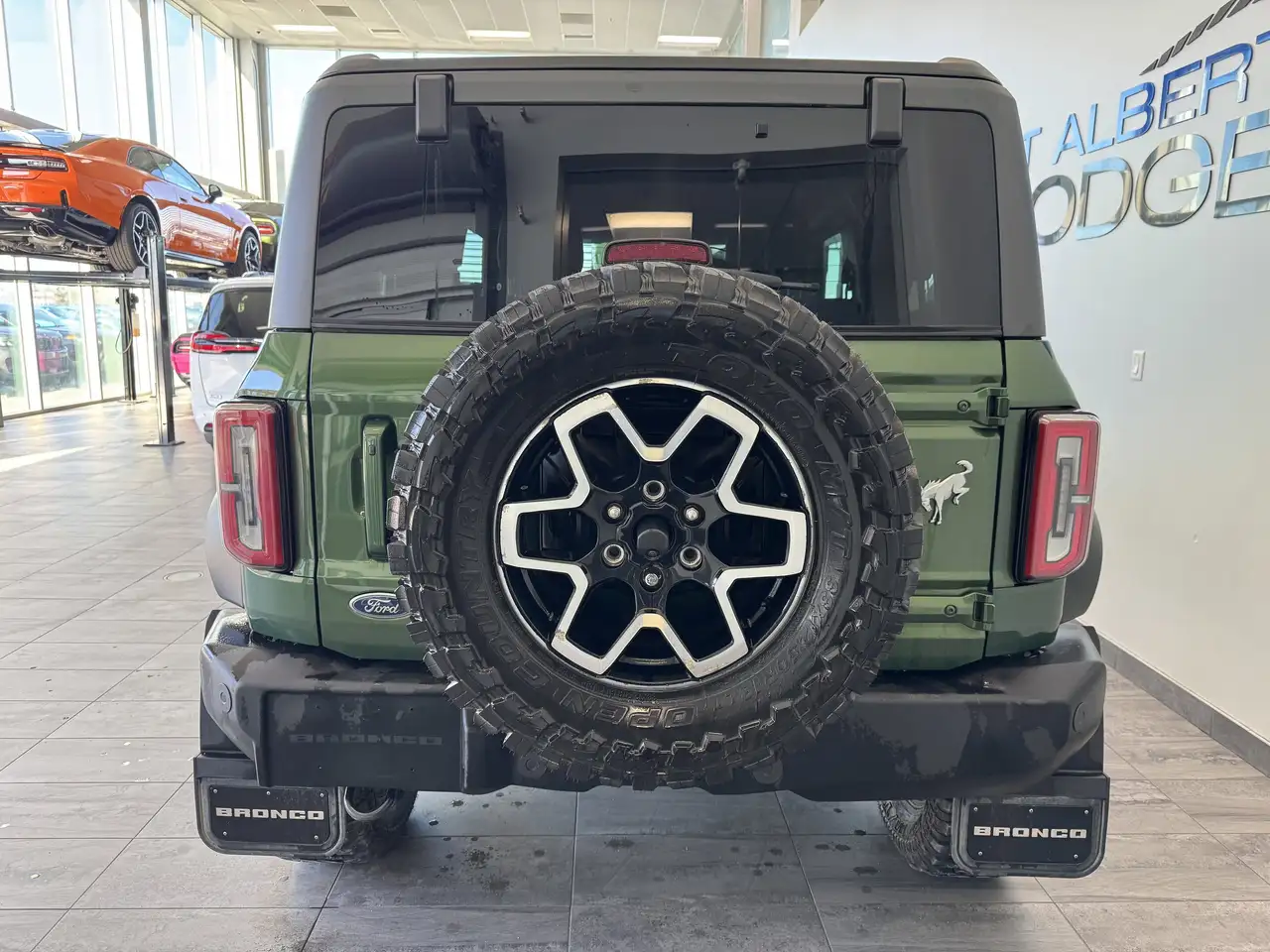 Ford Bronco photo Ford Bronco