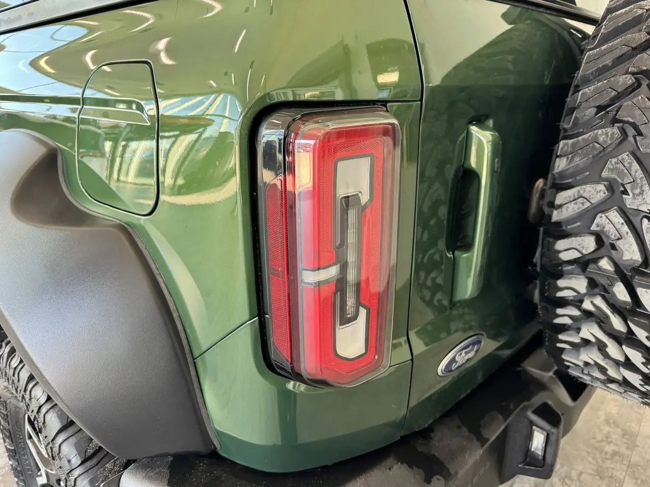 Ford Bronco photo Ford Bronco