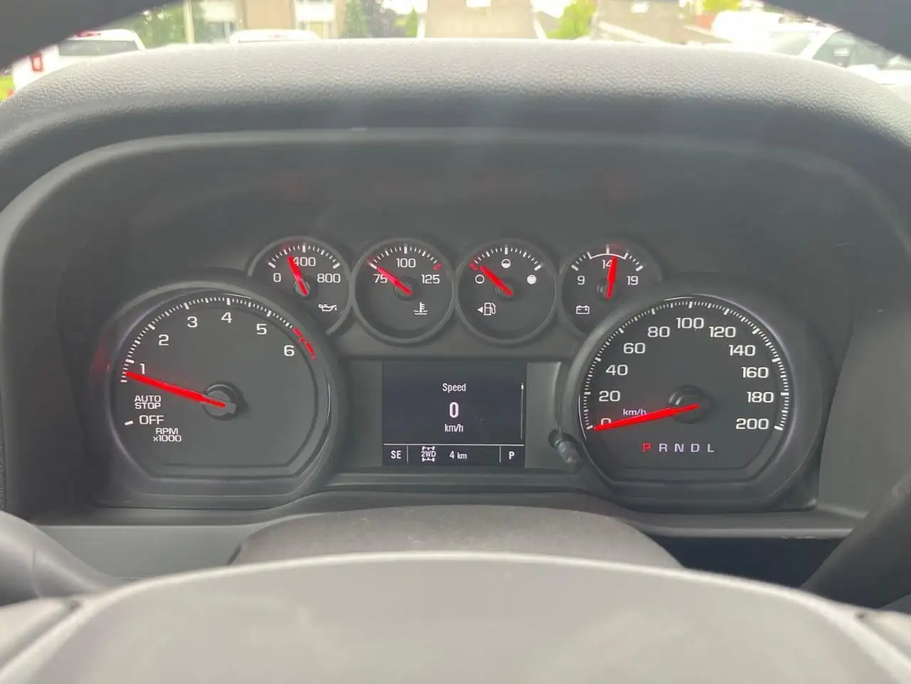 Chevrolet Silverado 1500 снимка Chevrolet Silverado 1500