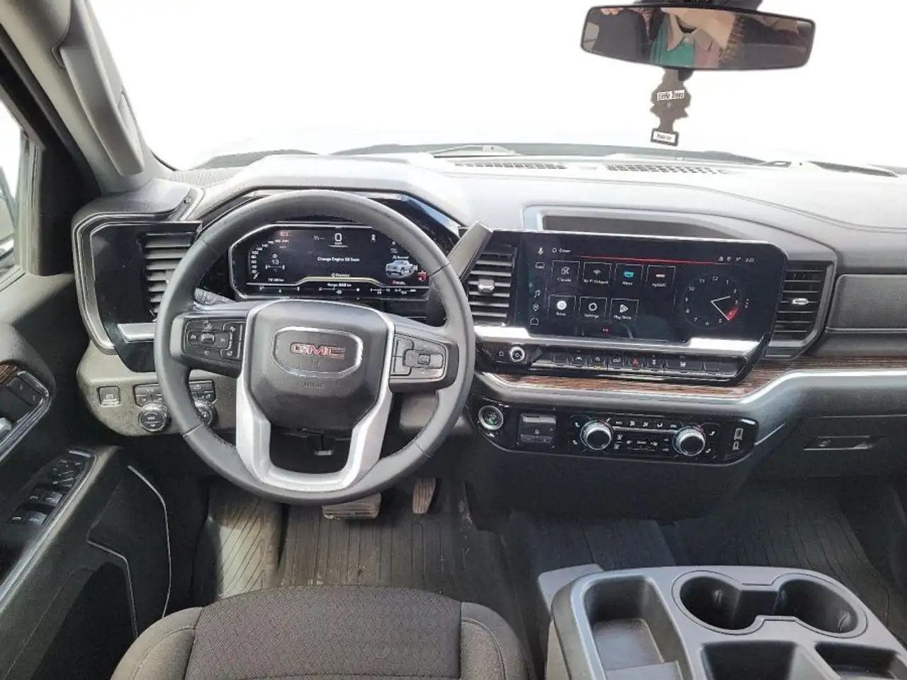 GMC Sierra 1500 photo GMC Sierra 1500
