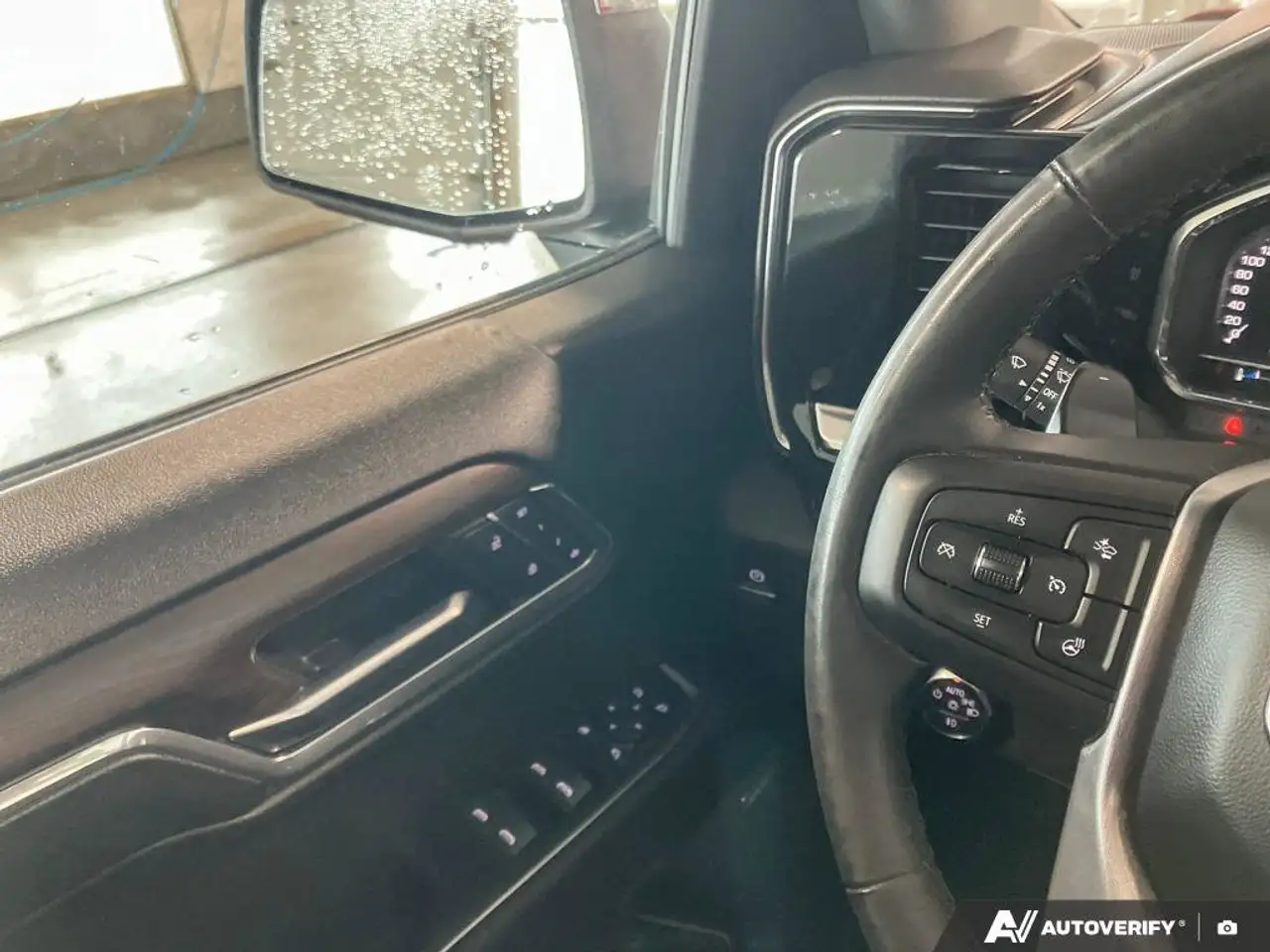GMC Sierra 1500 photo GMC Sierra 1500