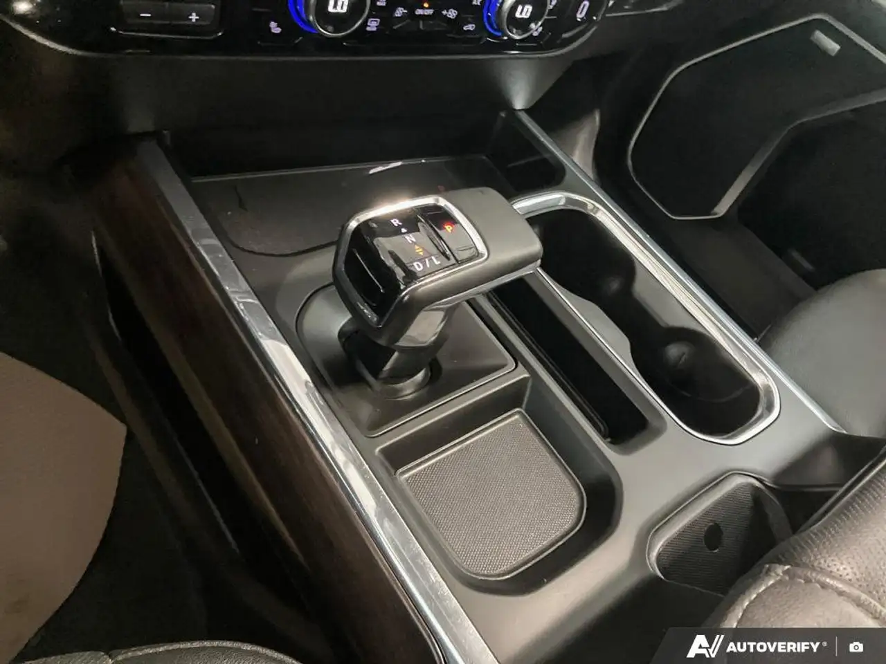 GMC Sierra 1500 photo GMC Sierra 1500