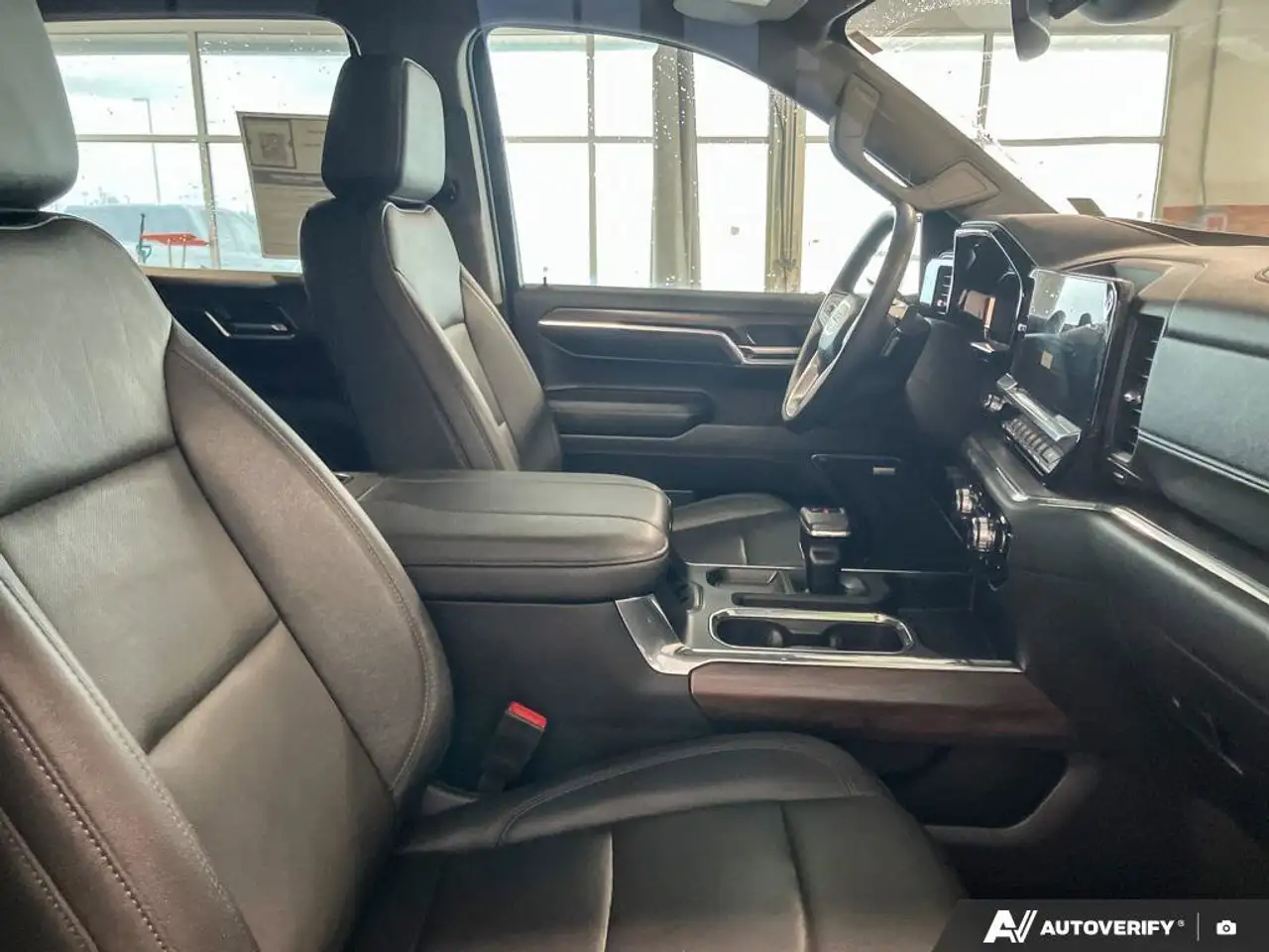 GMC Sierra 1500 photo GMC Sierra 1500