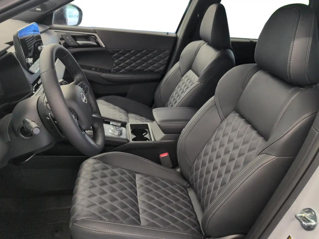 Nissan Rogue fotografie Nissan Rogue
