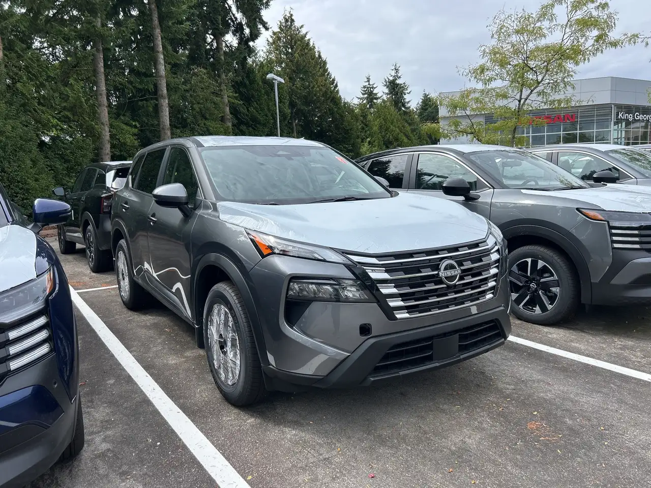 Nissan Rogue снимка Nissan Rogue