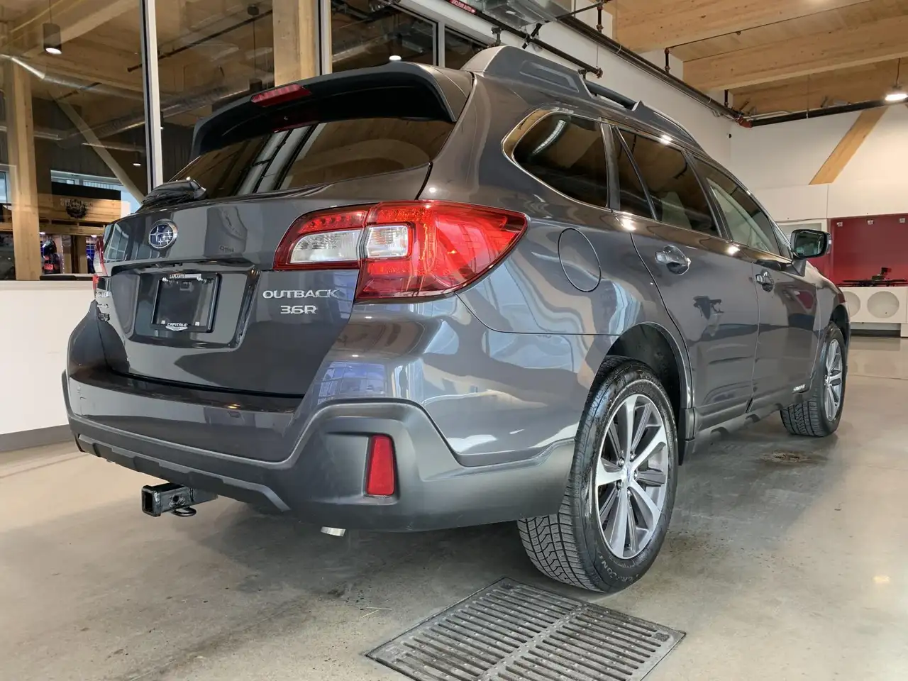 Subaru OUTBACK снимка Subaru OUTBACK