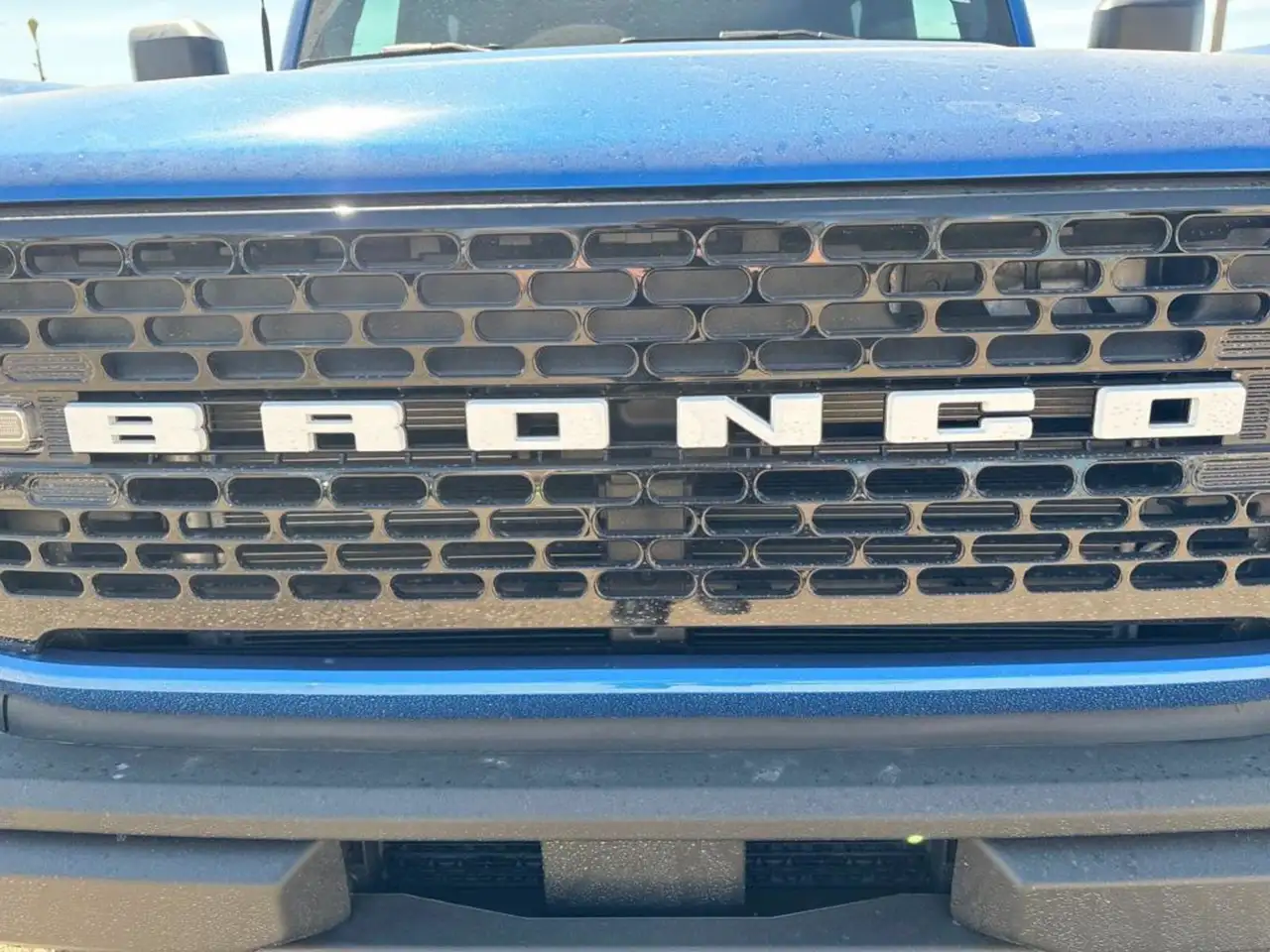Ford Bronco снимка Ford Bronco